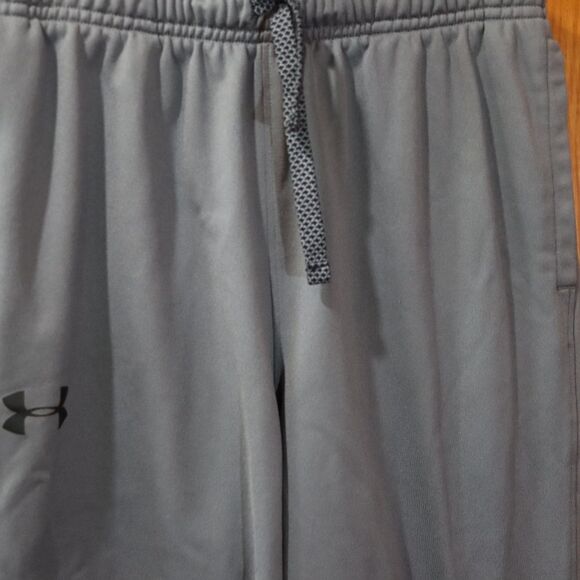 Under Armour Gray Jogger Sweatpants Youth XL Tapered Leg Elastic Waist - Picture 3 of 12